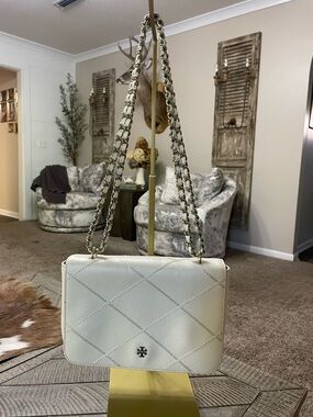 Tory Burch Cream/Ivory Leather Chain-Shoulder Crossbody